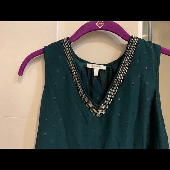 Green blouse - Picture 2 of 3